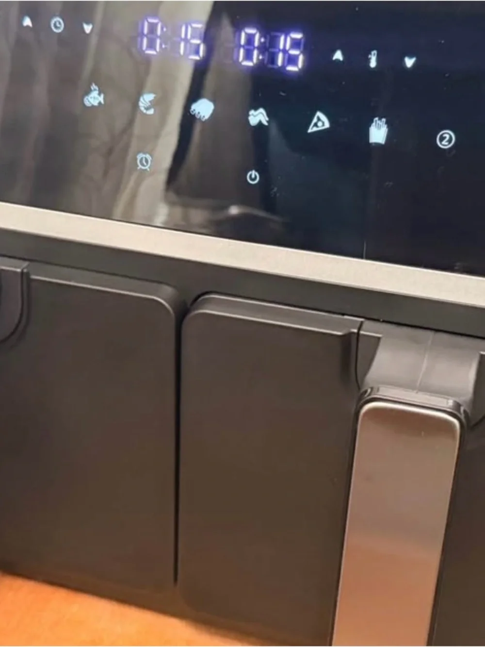 Dual-Basket Black Smart Air Fryer with LED Touch Display